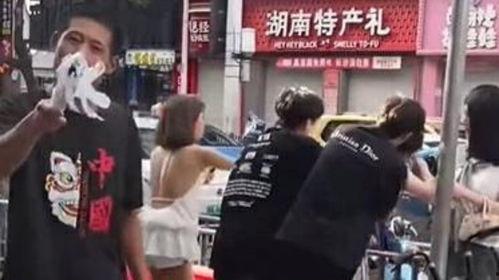 东北人群吃瓜视频,揭秘东北人群的独特吃瓜文化