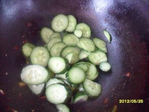 石瓜怎么做吃的好吃视频,家常石瓜做法，简单又营养