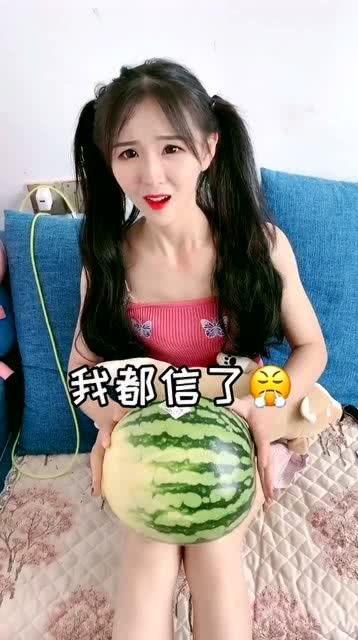 夏天吃无籽瓜好吗视频,无籽瓜的食用益处与美味分享
